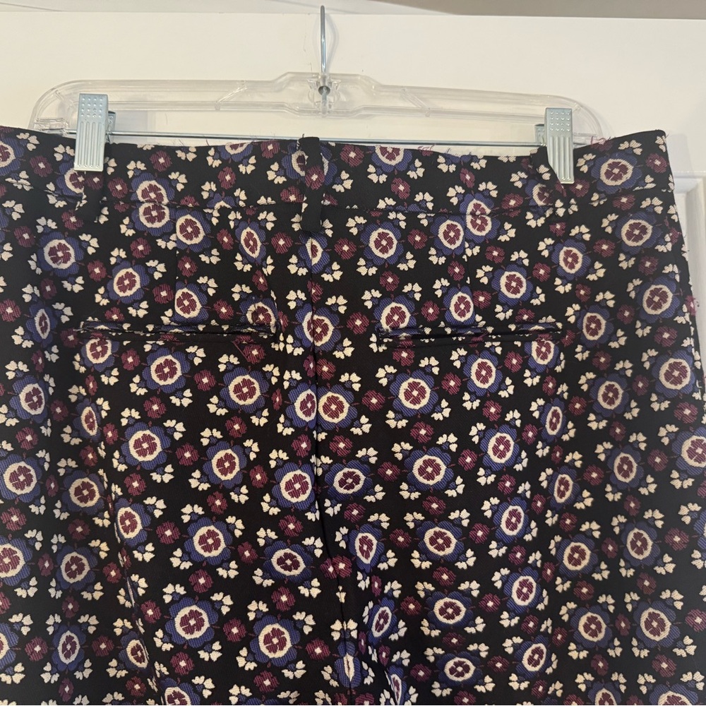Ann Taylor Navy Cropped Printed Ankle Pants - Picture 5 of 8